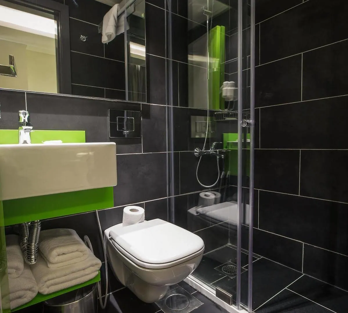 Studio 44 Beirut Aparthotel